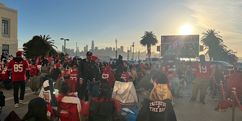 49ers vs. Packers Watch Party (Giant Outdoor Screen)